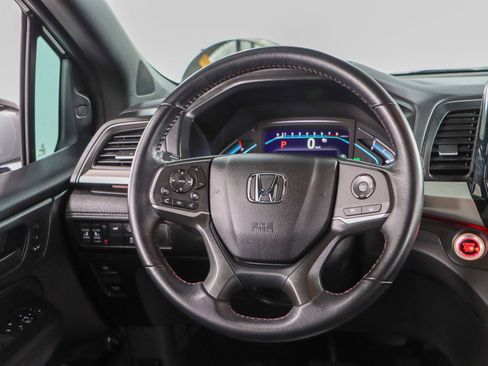 Used 2024 Honda Odyssey Sport image 12