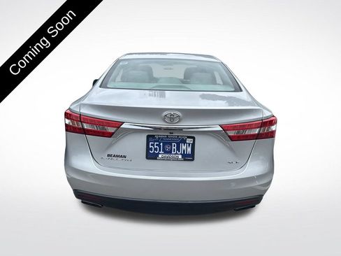 Used 2014 Toyota Avalon XLE Premium FWD image 5
