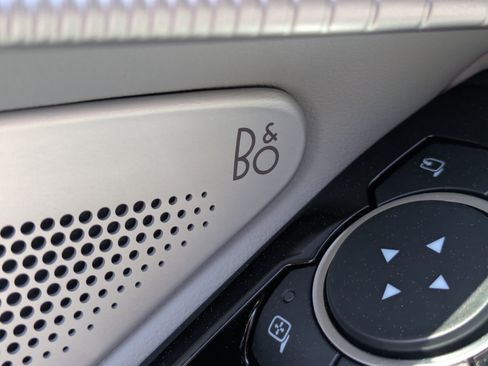 New 2026 Ford Explorer Platinum image 11