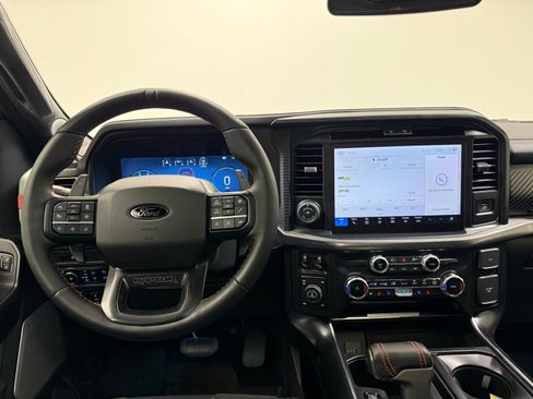 Used 2025 Ford F150 Raptor AWD/4WD image 31