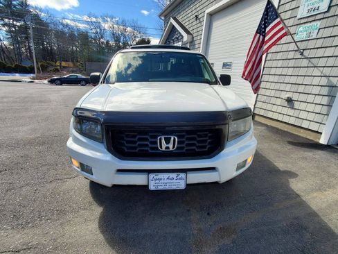 Used 2014 Honda Ridgeline SE image 2