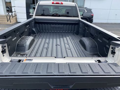 New 2026 GMC Sierra 3500 SLE AWD/4WD image 23