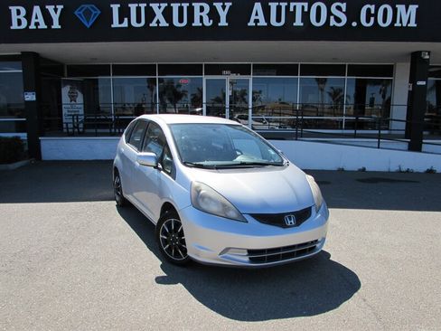 Used 2013 Honda Fit image 1