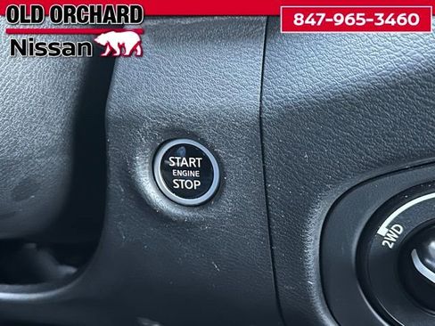 Used 2023 Nissan Frontier SV w/ Midnight Edition Package AWD/4WD image 18