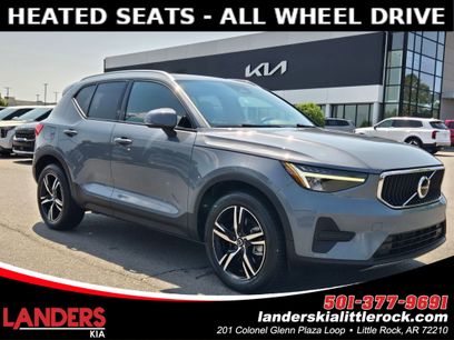 Used 2023 Volvo XC40 B5 Core
