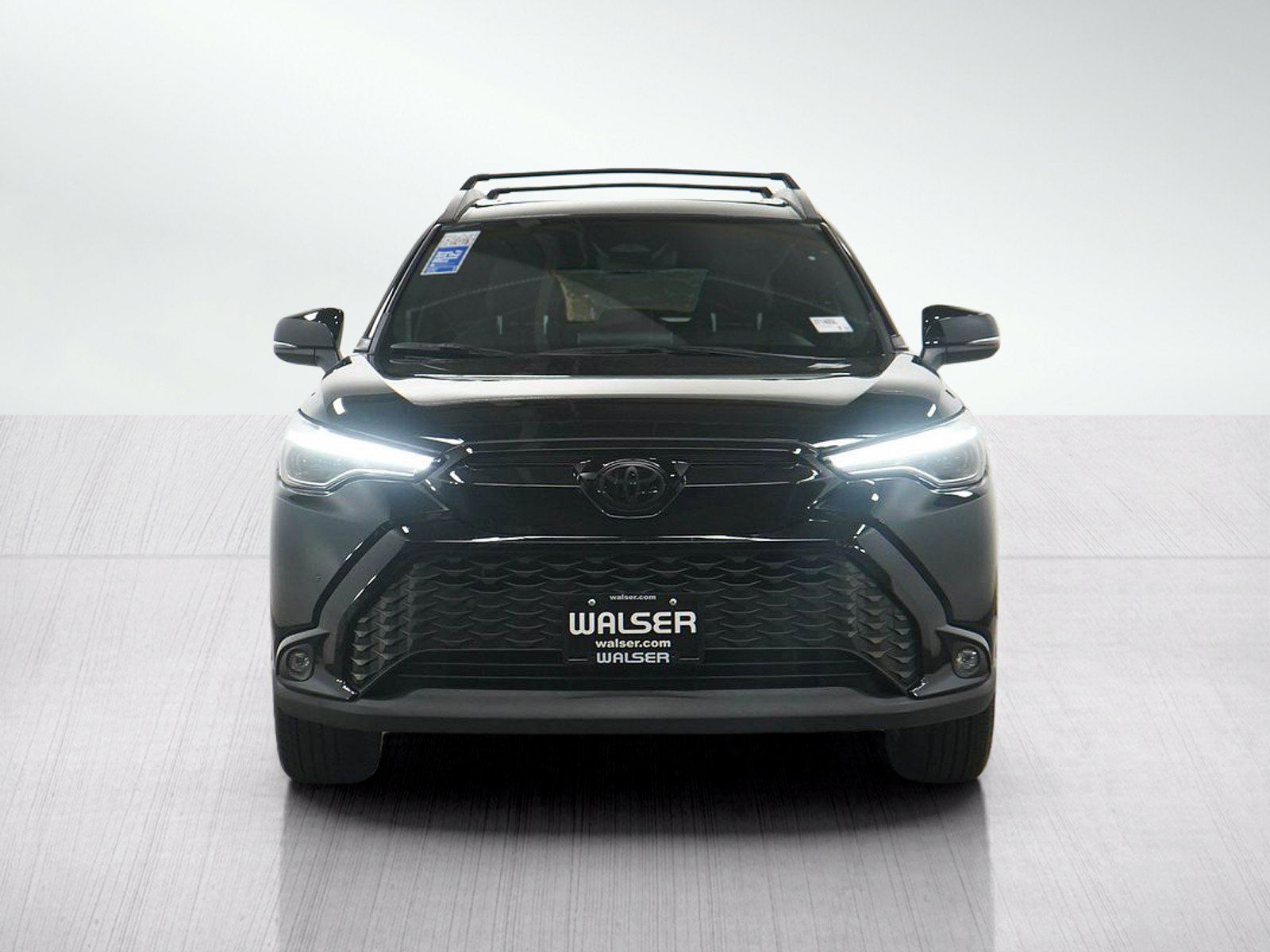 Used 2023 Toyota Corolla Cross AWD Hybrid w/ Convenience Package image 8