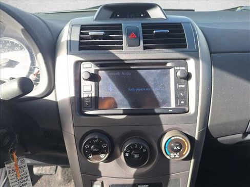 Used 2013 Toyota Corolla S image 12