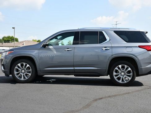 Used 2021 Chevrolet Traverse Premier w/ LPO, Floor Liner Package AWD/4WD image 4
