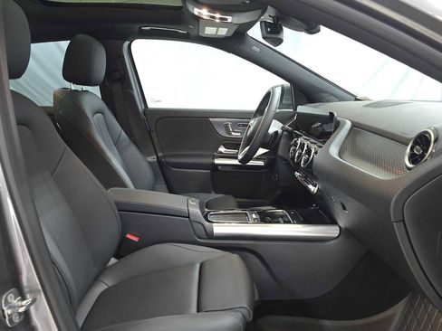 Certified 2026 Mercedes-Benz GLA 250 4MATIC image 11