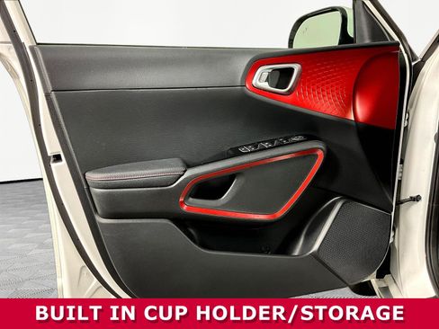 Used 2023 Kia Soul GT-Line FWD image 17