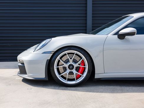 Certified 2024 Porsche 911 GT3 image 11