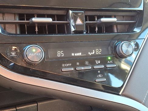 Certified 2023 Toyota Camry SE image 17