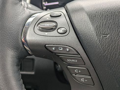 Used 2019 Nissan Murano Platinum image 15