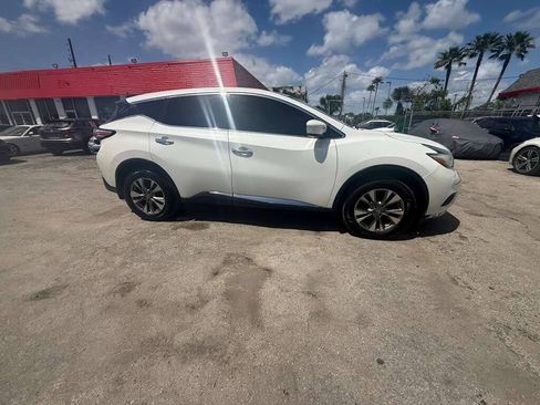 Used 2015 Nissan Murano S w/ Cargo Package AWD/4WD image 3
