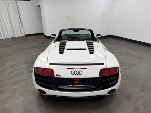 Used 2011 Audi R8 V10 AWD/4WD image 14
