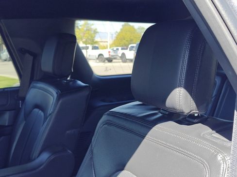 Used 2021 Ford Expedition Limited image 25