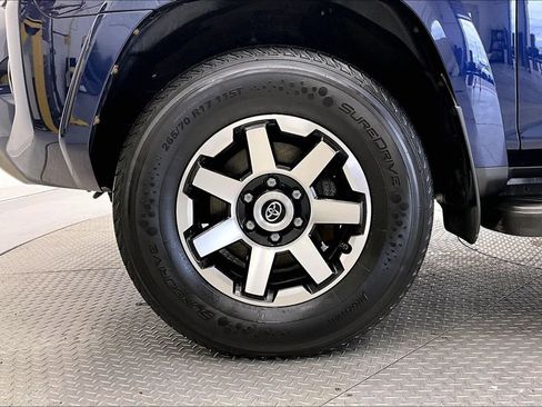 Used 2020 Toyota 4Runner TRD Off-Road Premium w/ Moonroof Package image 8
