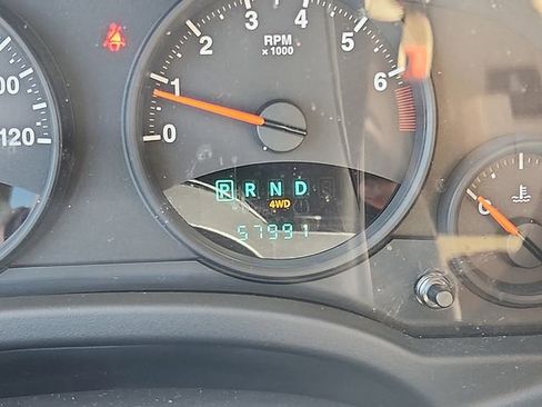 Used 2011 Jeep Compass Latitude image 18