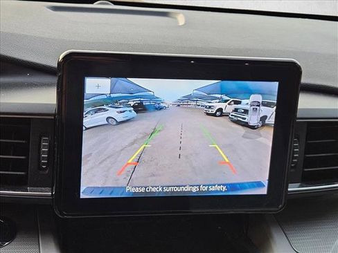 Used 2023 Ford Explorer XLT w/ Equipment Group 202A RWD image 10