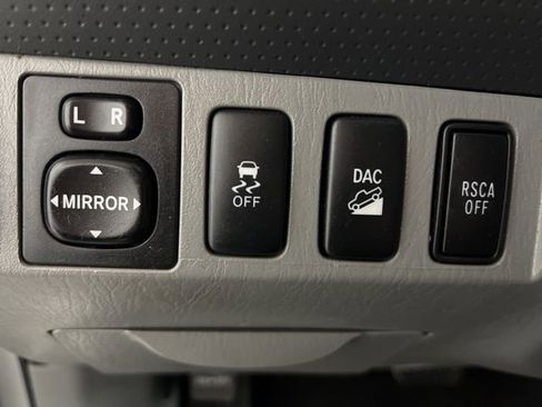 Used 2013 Toyota Tacoma 4x4 Double Cab w/ TRD Off-Road Pkg image 16