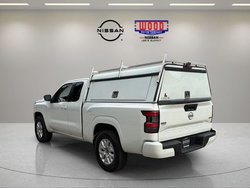 Used 2023 Nissan Frontier SV w/ Technology Package AWD/4WD image 4