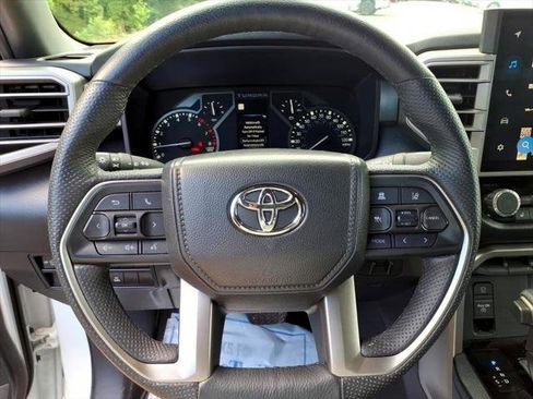 Certified 2025 Toyota Tundra SR5 w/ SR5 Premium Package AWD/4WD image 22