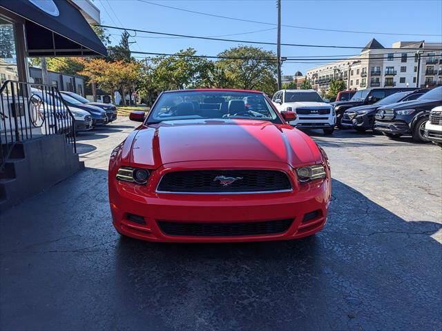 Used 2014 Ford Mustang Premium RWD image 4