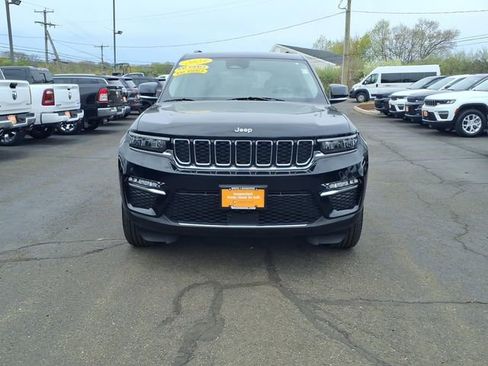 Certified 2023 Jeep Grand Cherokee Limited AWD/4WD image 2