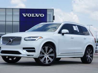 New 2025 Volvo XC90 B6 Plus w/ Protection Package Premier