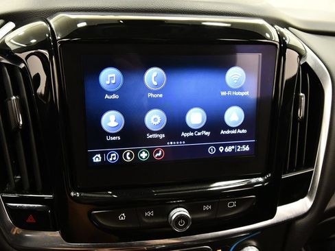 Used 2021 Chevrolet Traverse LT AWD/4WD image 23