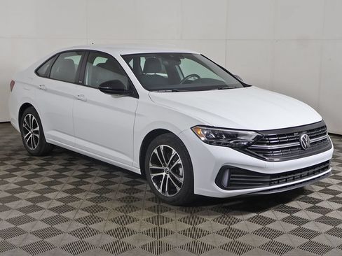 Used 2024 Volkswagen Jetta Sport FWD image 43