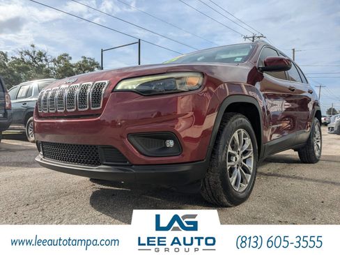 Used 2019 Jeep Cherokee Latitude Plus image 8