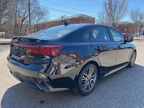Certified 2023 Kia Forte GT-Line FWD image 6