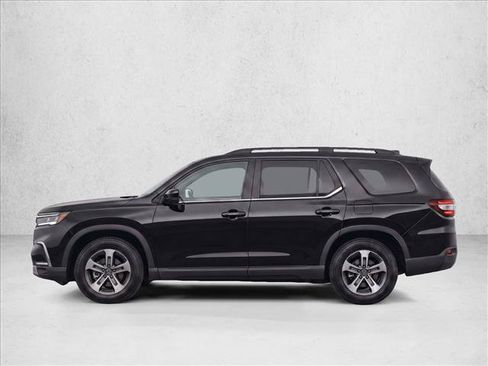 Certified 2023 Honda Pilot EX-L image 4