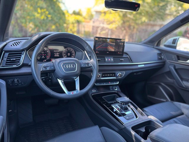 Used 2024 Audi Q5 e Premium Plus w/ Premium Plus Package AWD/4WD image 16