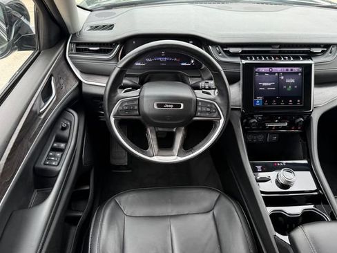 Used 2022 Jeep Grand Cherokee L Limited AWD/4WD image 20