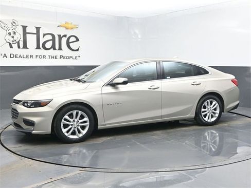 Used 2016 Chevrolet Malibu LT image 29
