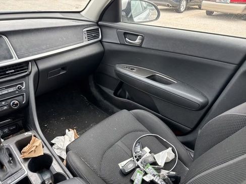 Used 2019 Kia Optima LX FWD image 18