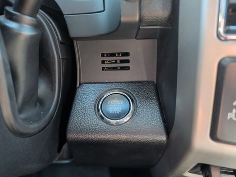 Used 2019 Ford F350 Lariat w/ Lariat Ultimate Package AWD/4WD image 35