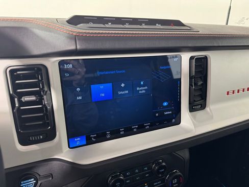 Used 2025 Ford Bronco Stroppe Edition image 17