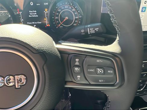 New 2026 Jeep Gladiator Mojave w/ Safety Group image 23