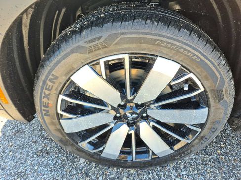 New 2026 Mitsubishi Outlander SE FWD image 9