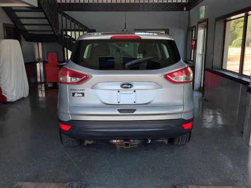Used 2013 Ford Escape S FWD image 12