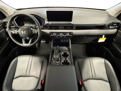 New 2026 Honda Pilot Touring image 19