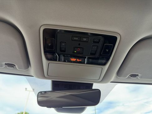 Used 2025 Toyota Grand Highlander AWD image 26
