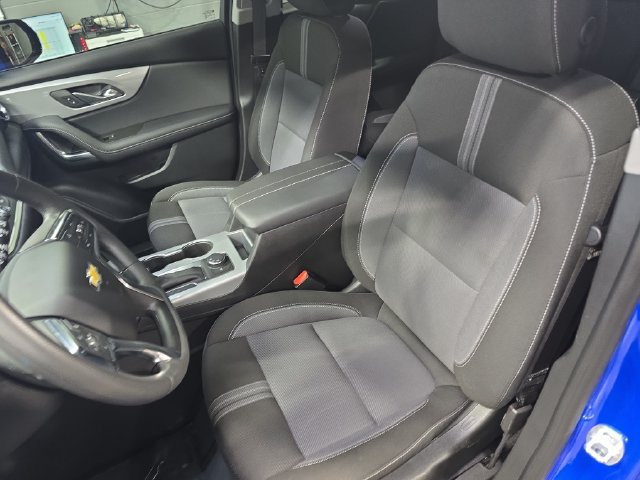 New 2025 Chevrolet Blazer LT FWD image 16