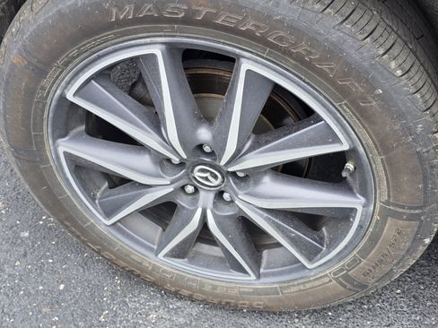 Used 2018 MAZDA CX-5 Grand Touring w/ Premium Package image 11