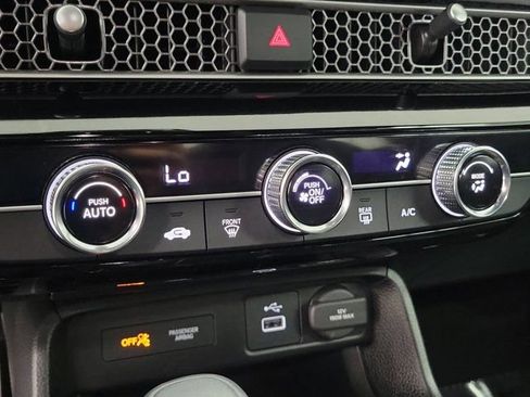 Certified 2024 Honda Civic Sport image 30
