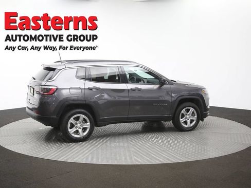 Used 2024 Jeep Compass Latitude AWD/4WD image 39