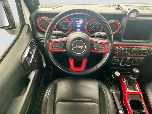 Used 2021 Jeep Wrangler Unlimited Sahara AWD/4WD image 10